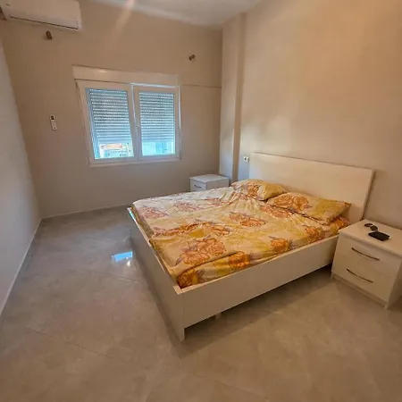 Casa Mare 1 Golem (Tirana)